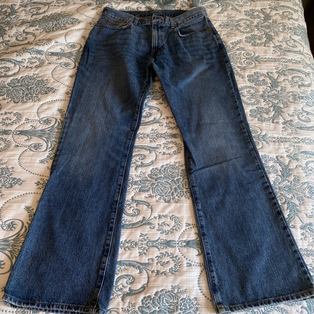 Cremieux relaxed fit men’s jeans 34 by 32